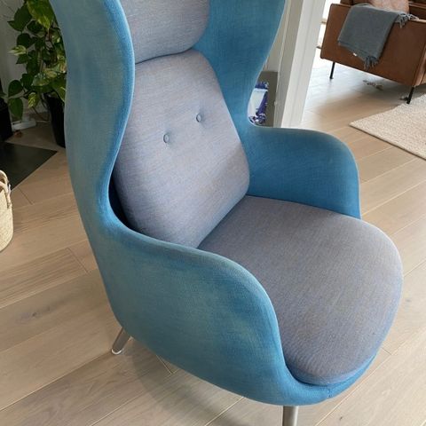 Fritz Hansen RO  JH1 . Dansk designerstol