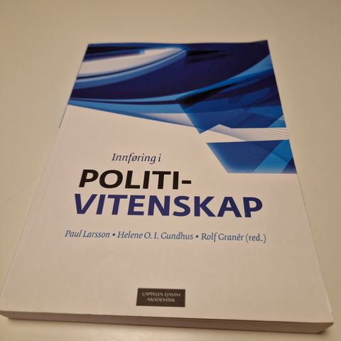 Innføring i politivitenskap