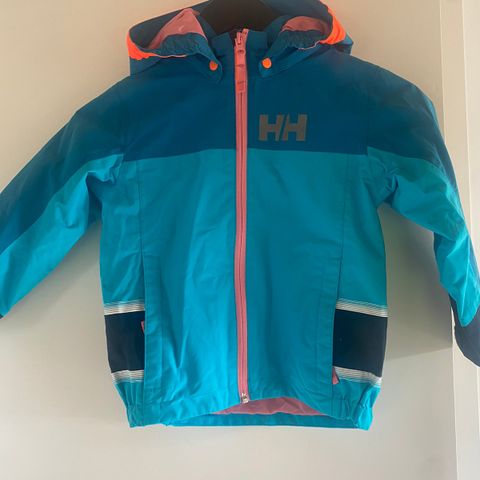 Blå jakke fra Helly Hansen str 110