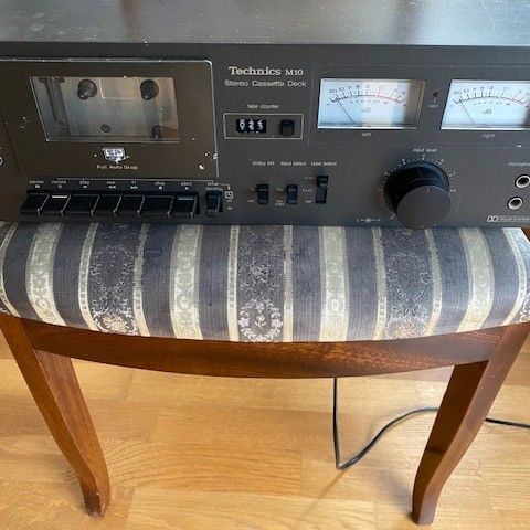 TECHNICS M10 Stereo Cassette Deck