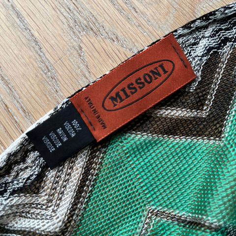 MISSONI zig-zag  skjerf ny pris 2000.-