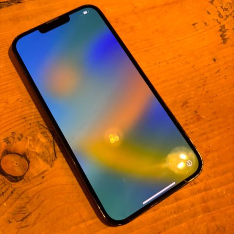 Svært Velholdt iPhone 13 Pro Max Nesten Strøken!