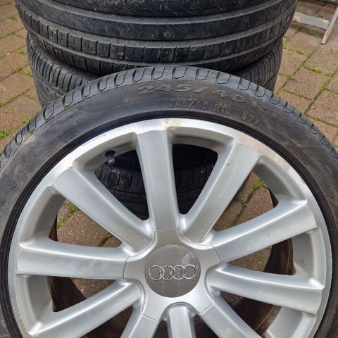 225/40R18 Audi Mercedes Vw sommerhjul 5x112