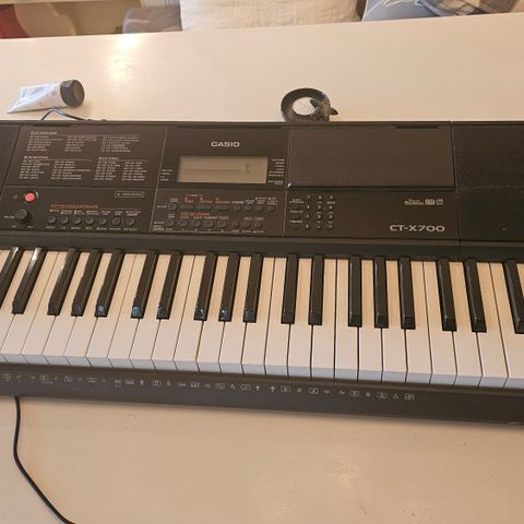 Casio CT-X700