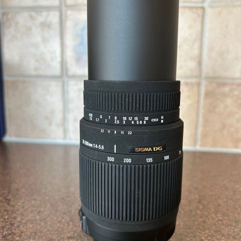 Sigma 70-300 mm 1:4-5,6