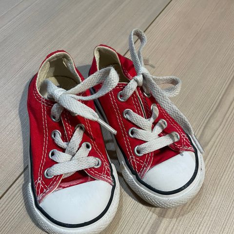 Converse sko str. 21