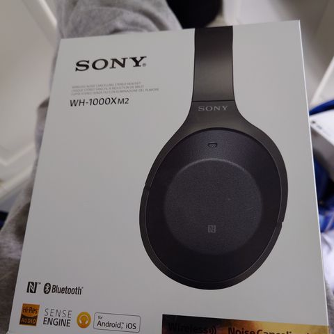 Sony WH-1000X M2