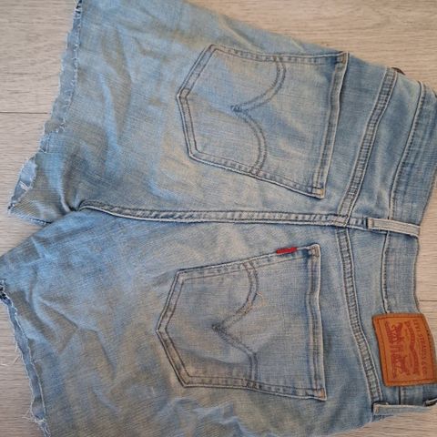 Levis shorts