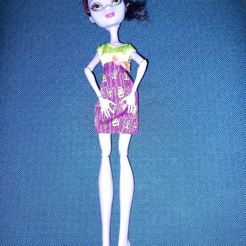 Monster high dukke