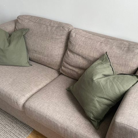 Komfertabel 2-seter sofa