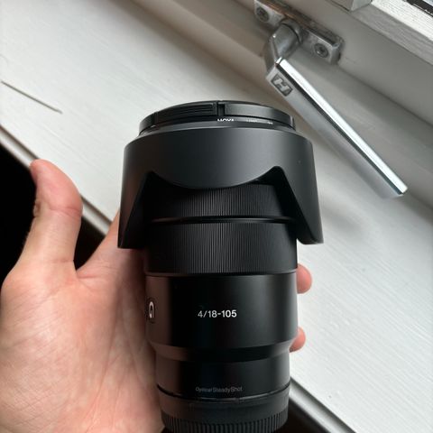 Sony E PZ 18-105mm f/4 G OSS