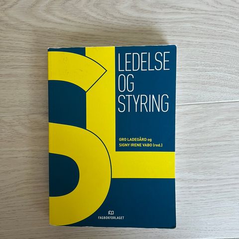 Ledelse og styring