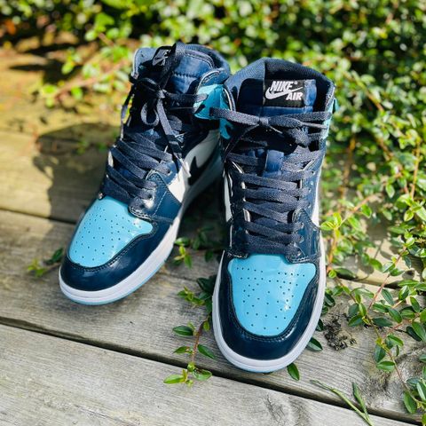 Nike Air Jordan 1 High UNC Patent Leather str 40