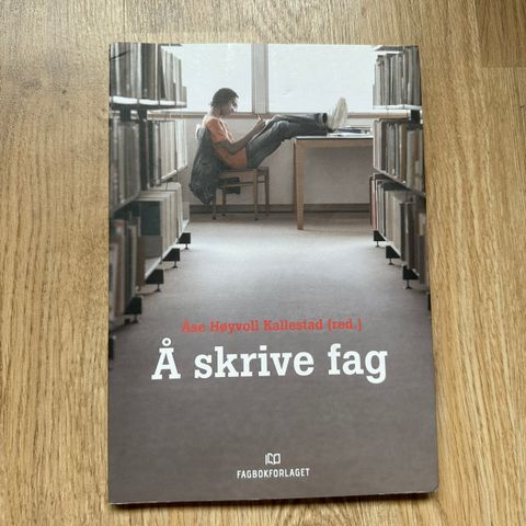 Å skrive fag