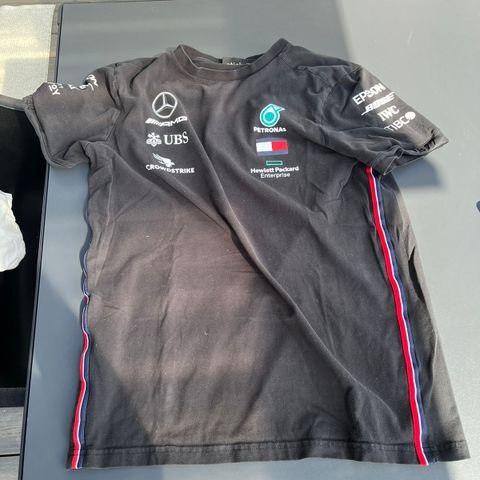 Mercedes-AMG Petronas F1 Team T-Shirt (2020)