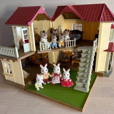 Sylvanian Family hus m/ tilbehør