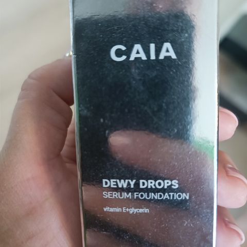 Caia dewy drops serum 10W