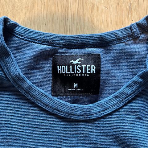 Hollister t-skjorte, str M