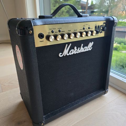 Marshall MG15FX Gitarforsterker