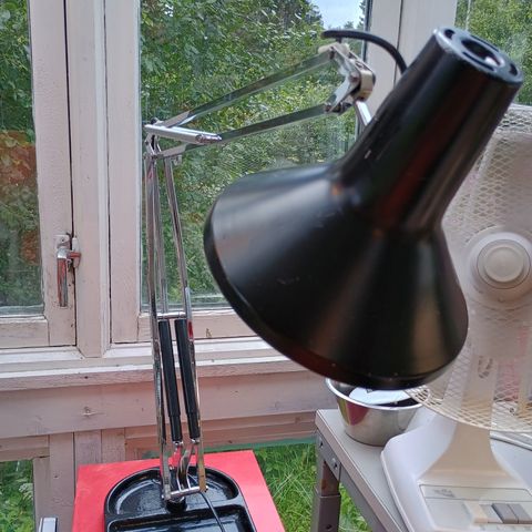 Retro luxo bordlampe med fot