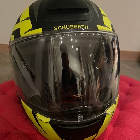 Schuberth R2, Str. M (57)