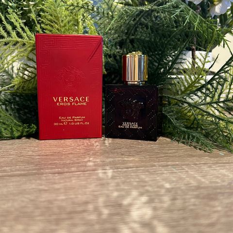 Versace eros flame