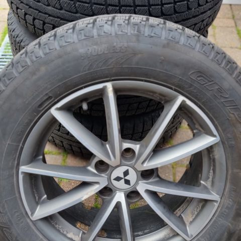 225/65R17 Komplett vinterhjul Mitsubishi Outlander 5x114