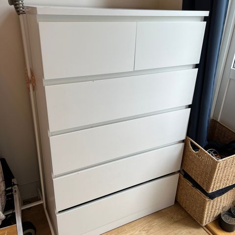 Malm kommode