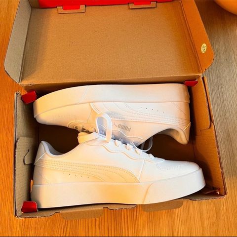 Puma Skye Clean str 40