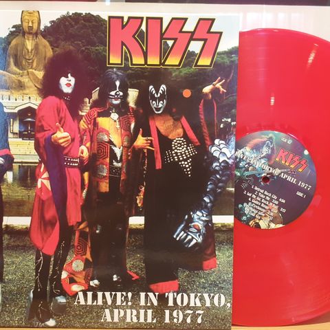 28366 Kiss - Alive! In Tokyo April 1977 (red vinyl) - LP