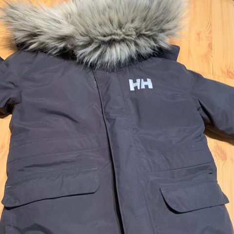 Helly Hansen «dunjakke» str 7 år