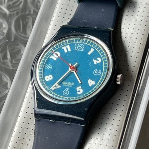 Swatch retro dame/barne klokke fra 1991 ubrukt.