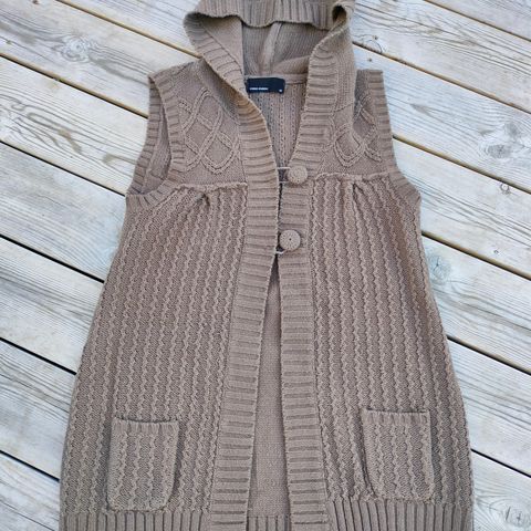 Strikket cardigan / genser