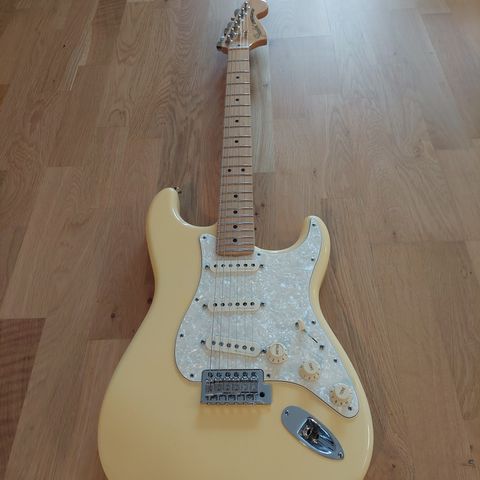 Fender Roadhouse Stratocaster