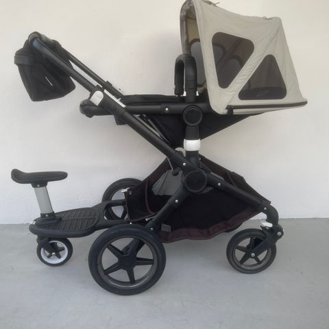 Bugaboo fox 2 komplett black/black med mye ekstrautstyr