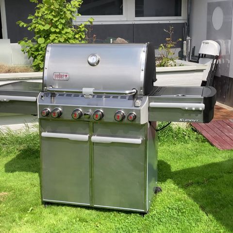 Weber Summit S-470 -  Ny Rustfri Utførelse