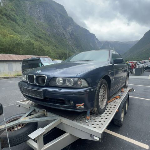 Bmw e39 2.0d parts