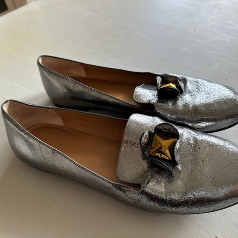 Marc Jacobs ballerina/pumps mørk sølv. 38,5, men passer til 39.