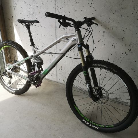 Terrengsykkel / stisykkel Mondraker Foxy R bike