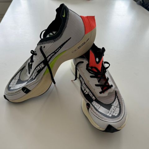 Nike Vaporfly 2 Str. 44,5