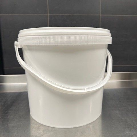 Hvit Bøtte med Lokk 8L/8KG - White Bucket with Lid