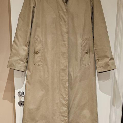 Burberrys trenchcoat / frakk Str 40