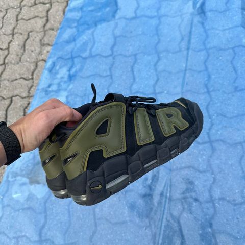 Nike air uptempo