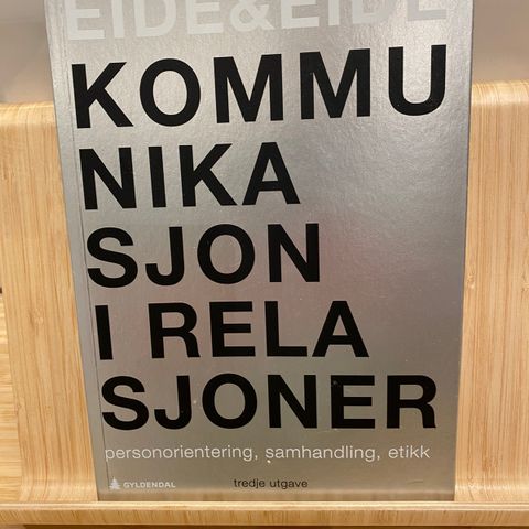 Kommunikasjon i relasjoner - Eide & Eide