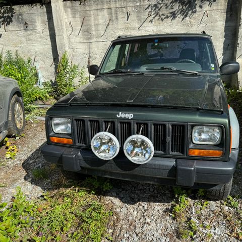 97 Jeep Cherokee Diesel  Delebil