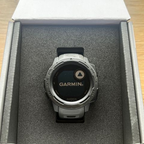 Garmin instinct