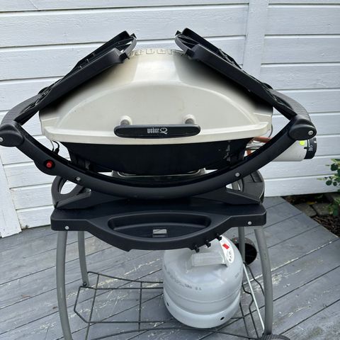 Weber Q200