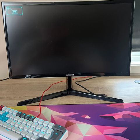 Samsung 24” gaming skjerm 144hz