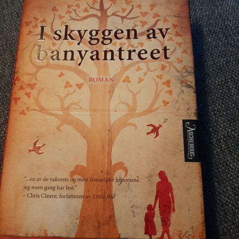 I skyggen av banyantreet av Vaddy Ratner