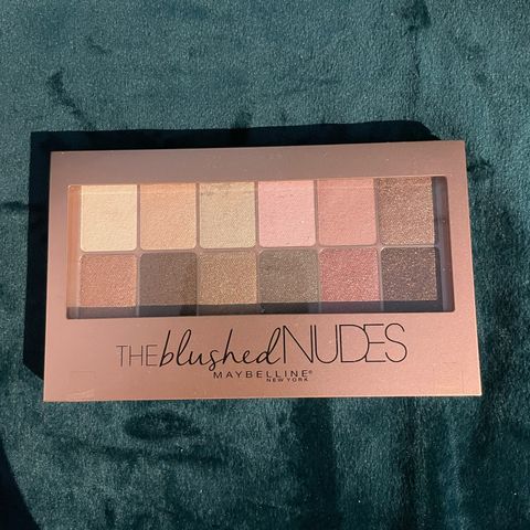 The Blushed Nudes